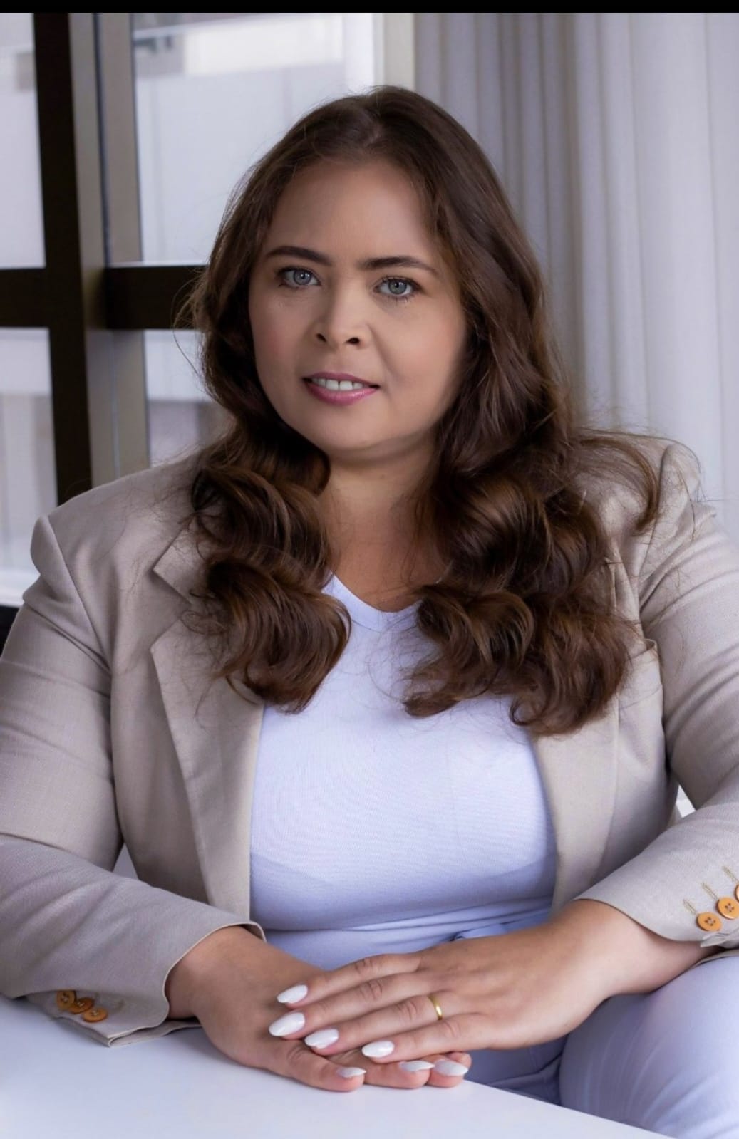 Ariane da Silva Baiak, podóloga especialista em Santa Felicidade, Curitiba